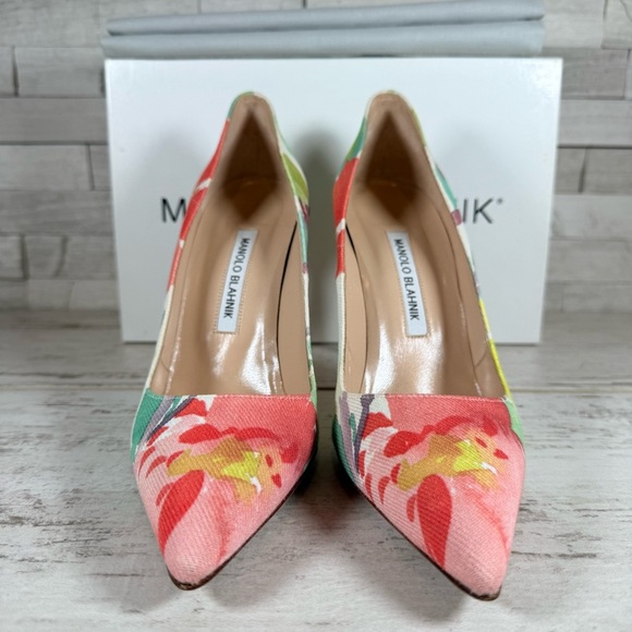 MANOLO BLAHNIK 105 Fabric BB Acuarela Watercolor Floral Print Pumps Size 38.5 - Picture 3 of 16